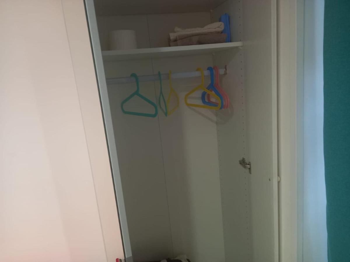 Room In Historical City Centre With Private Bathroom 카타니아 외부 사진