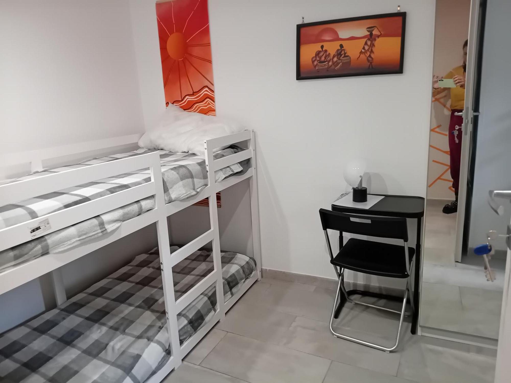 Room In Historical City Centre With Private Bathroom 카타니아 외부 사진